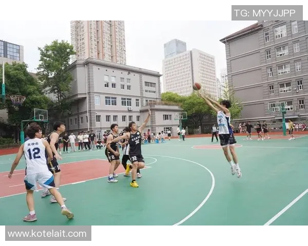 南京篮球队技术变革引发热议探索新战术与训练方法的创新之路 南京篮球队技术变革引发热议探索新战术与训练方法的创新之路