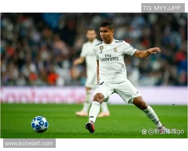 探索fifs足球的魅力与技术提升之路,助你成为场上明星球员 探索fifs足球的魅力与技术提升之路,助你成为场上明星球员