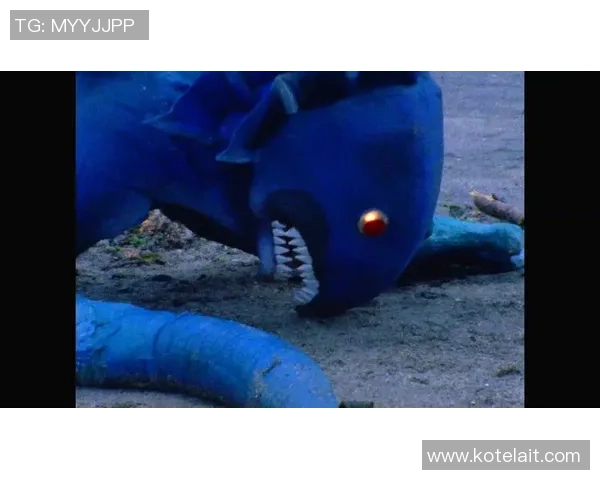 水怪与足球的奇幻冒险：海底世界的绿茵传奇