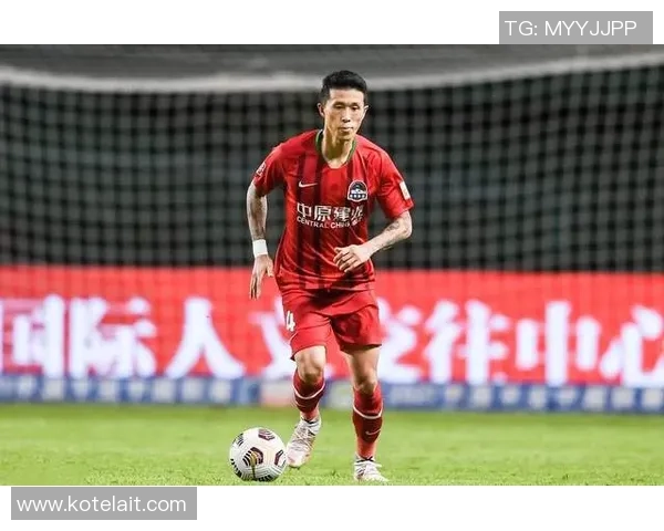 足球队长高凯的奋斗历程与团队精神的完美结合 足球队长高凯的奋斗历程与团队精神的完美结合